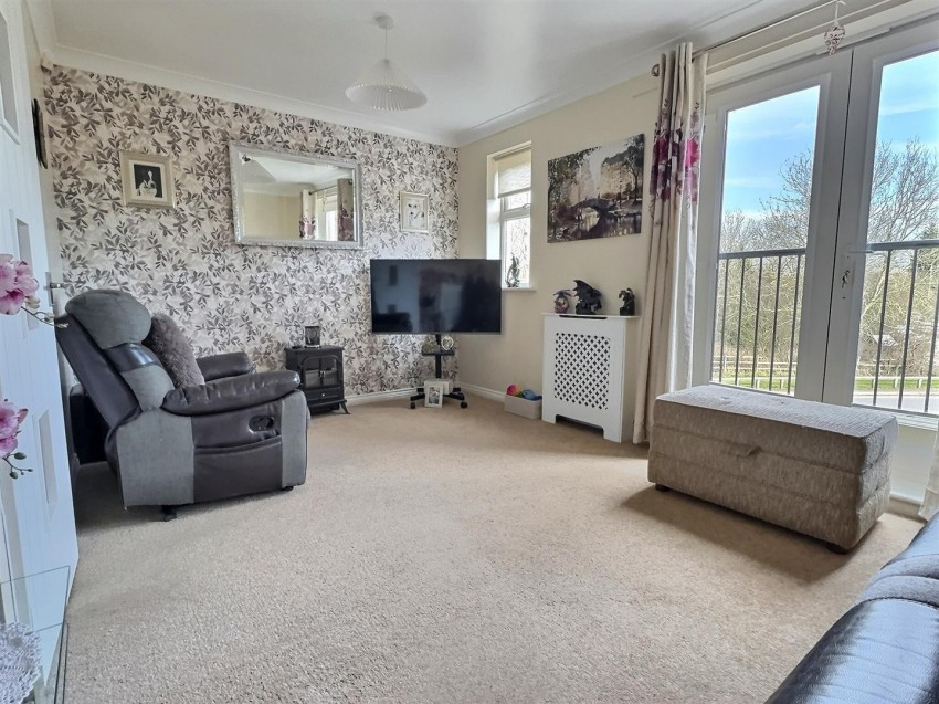 Images for Spruce Way, Stafford